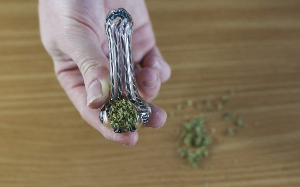how to smoke a bowl